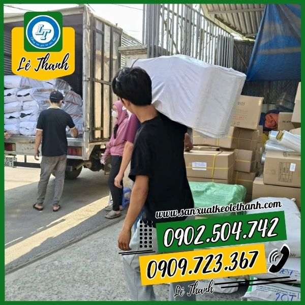 Lê Thanh cung cấp sỉ băng keo dán nền sọc màu Lê Thanh cung cấp sỉ băng keo dán nền sọc màu