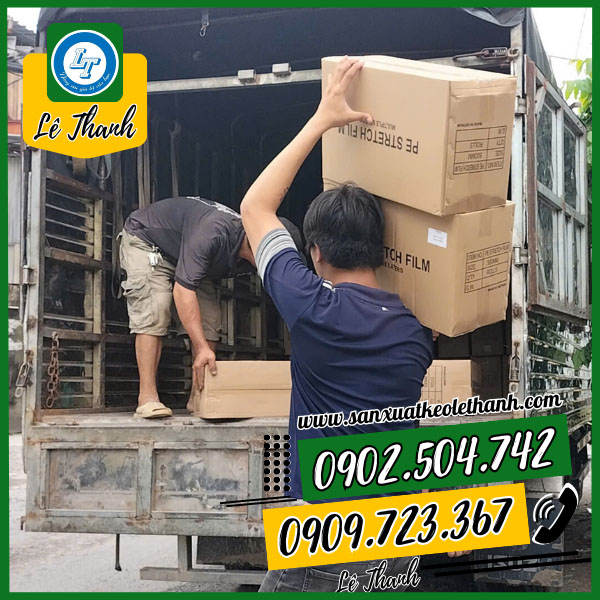 Màng co màng pe giao hàng cho khách Màng co màng pe giao hàng cho khách