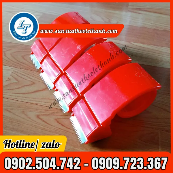 CẢO NHỰA CẮT BĂNG KEO
