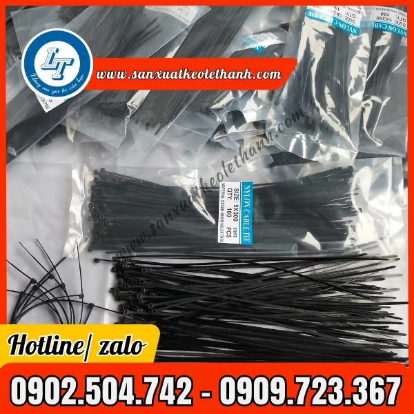 DÂY RÚT NHỰA MÀU ĐEN