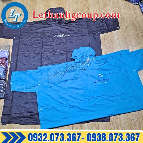 áo mưa xẻ tà giá rẻ mua sỉ ở đâu tphcm