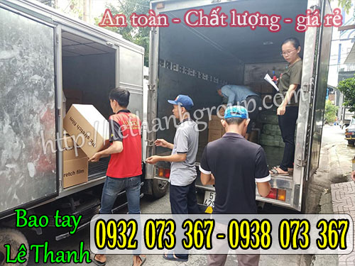 Giao hàng bằng xe tải Giao hàng bằng xe tải