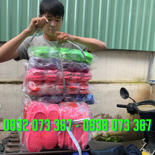 Bỏ sỉ dép tổ ong nhiều màu cho người lớn và trẻ em dép tổ ong trẻ em nhiêu màu