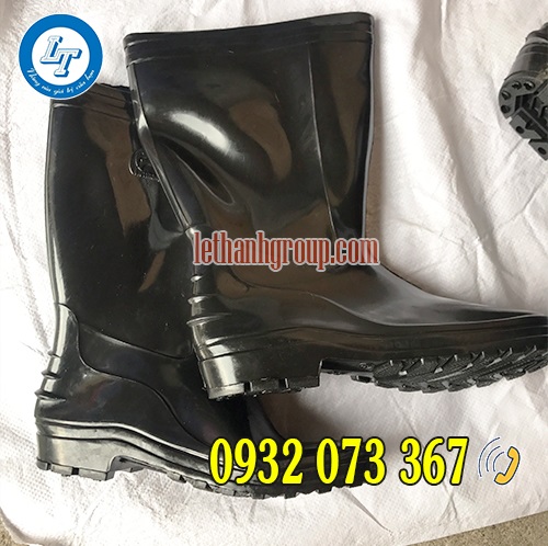 ỦNG CAO SU CHỐNG NƯỚC MÀU ĐEN CHẤT LƯỢNG CAO TẠI LÊ THANH ủng cao su màu đen