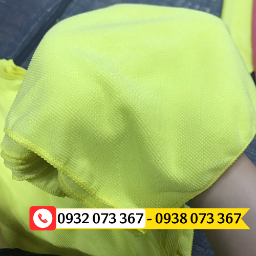 Khăn vuông nhỏ lau bàn mua ở đâu giá rẻ? khăn vuông màu vàng