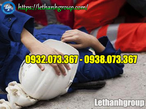 sử dụng mũ bảo hộ để tránh va đập mũ bảo hộ bảo vệ an toàn cho đầu