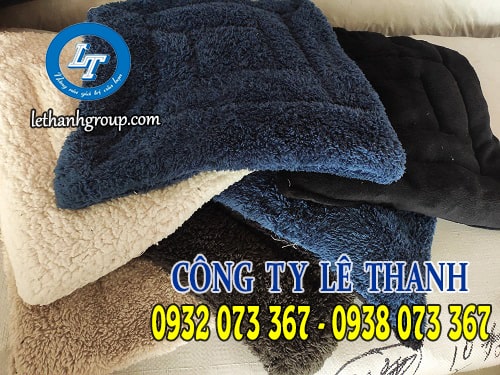 Mua sắm thảm lông thú, thảm nỉ siêu đẹp, giá rẻ đón Tết Thảm lông thú