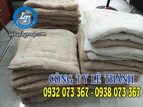 Mua sắm thảm lông thú, thảm nỉ siêu đẹp, giá rẻ đón Tết Thảm nỉ, thảm lông thú