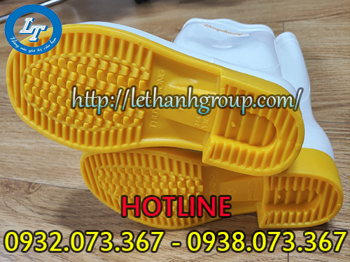 Ủng cao su Thùy Dương trắng