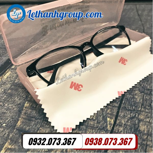 khăn lau mắt kinh chuyên dụng in logo giá sỉ hấp dẫn cho tiệm kính