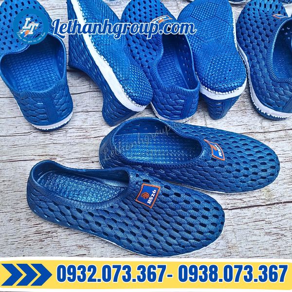 nguồn sỉ rẻ giày bít mũi hoa san giá tại nhà máy