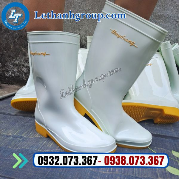 ủng thùy dương trắng đế vàng chất lượng giá sỉ tốt nhất tphcm