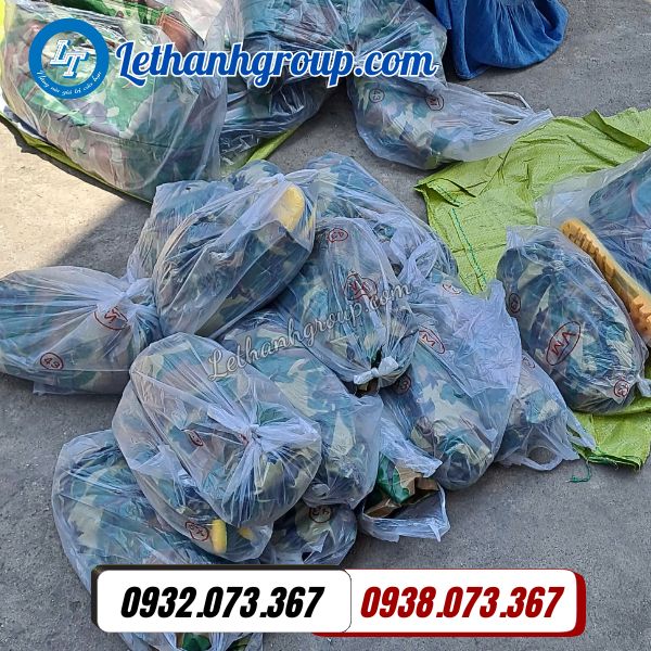 ủng yếm lội nước rằn ri giá sỉ sẵn kho số lượng lớn