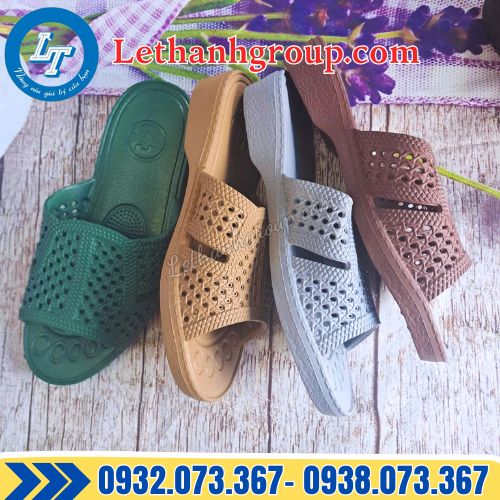 xưởng sản xuất và bỏ sỉ dép tổ ong siêu nhẹ giá rẻ tại xưởng