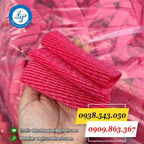 Xốp bọc trái cây màu đỏ Xốp bọc trái cây màu đỏ