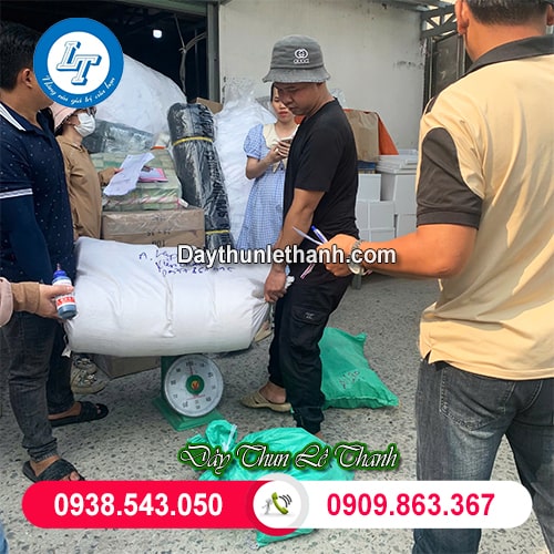 Chỉ may bao giao hàng tận nơi Chỉ may bao giao hàng tận nơi