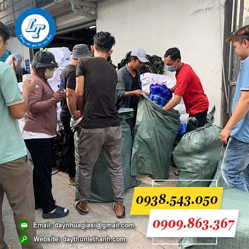 Dây nilon kẽm giao hàng miễn phí Dây nilon kẽm giao hàng miễn phí