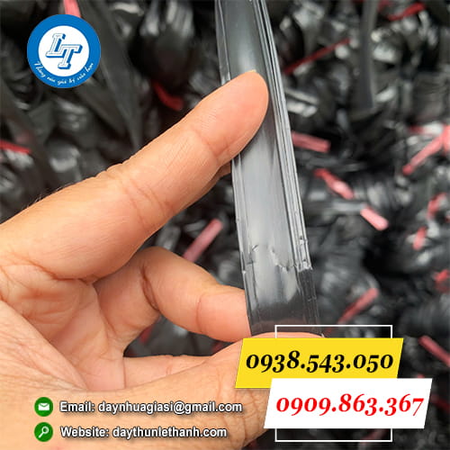 Dây nilon kẽm màu đen bóng đẹp Dây nilon kẽm màu đen bóng đẹp
