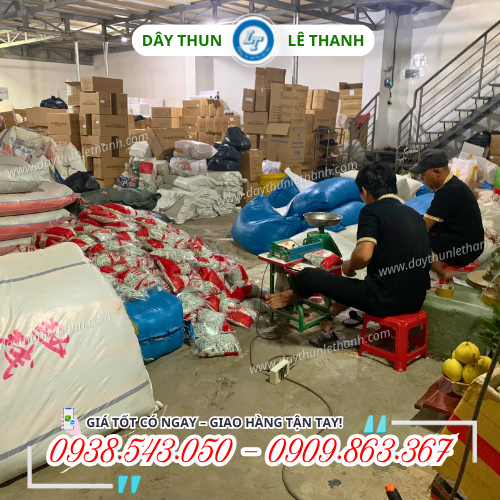 Dây thun khoanh màu trắng đóng bịch 500g Dây thun khoanh màu trắng đóng bịch 500g