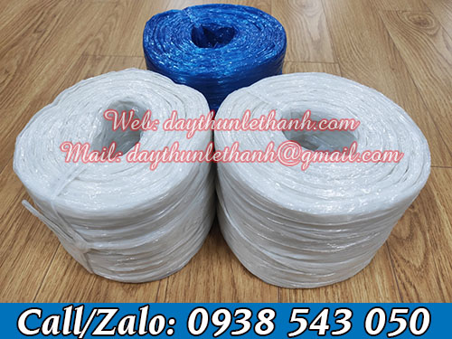 Dây nilon cuộn màu xanh, trắng Dây nilon cuộn màu xanh, trắng