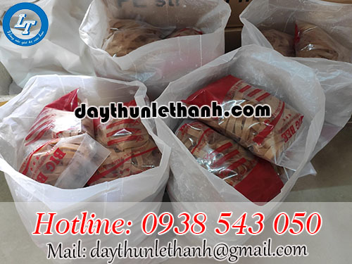 Thun bản lớn đóng bịch 10kg giao hàng cho khách Thun bản lớn đóng bịch 10kg giao hàng cho khách