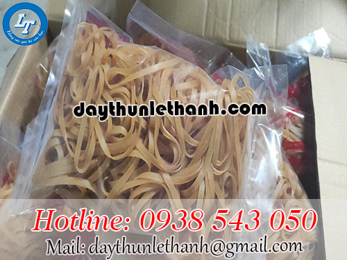 Đóng gói thun bản lớn màu vàng bịch 1kg cho khách Đóng gói thun bản lớn màu vàng bịch 1kg cho khách