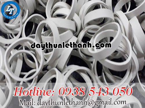 Thun bản lớn màu trắng sữa Thun bản lớn màu trắng sữa