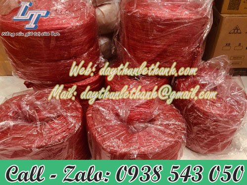 Dây nilon cuộn màu đỏ 600gr Dây nilon cuộn màu đỏ 600gr