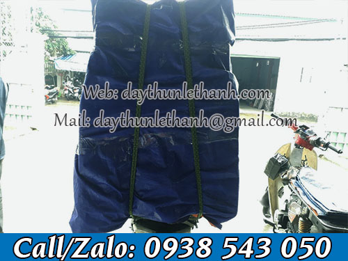 Dây ràng bản 2,5cm cột hàng hóa cồng kềnh sau xe Dây ràng bản 2,5cm cột hàng hóa cồng kềnh sau xe