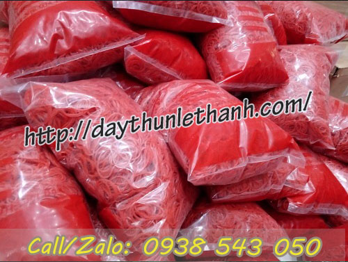 Dây thun màu đỏ đóng gói 500g/bịch