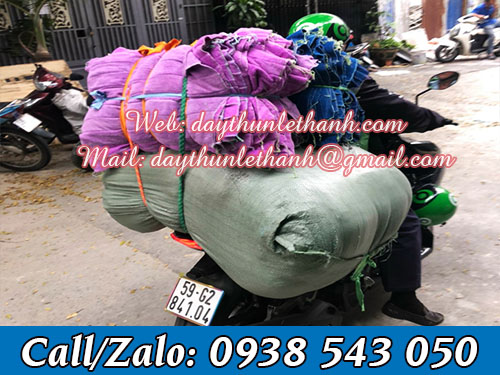 Hàng hóa cố định chắc chăn từ những chiếc dây ràng Hàng hóa cố định chắc chăn từ những chiếc dây ràng