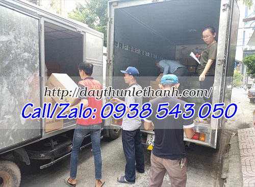 Xuất hàng lên xe tải cho khách Xuất hàng lên xe tải cho khách
