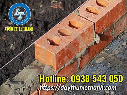 Dây chỉ nhợ màu trắng dùng trong công việc xây nhà Dây chỉ nhợ màu trắng