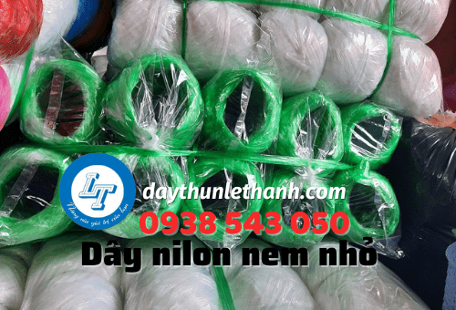 Dây nilon cuộn nem nhỏ 30gam gái rẻ Dây nilon cuộn nem nhỏ
