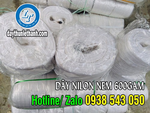 Dây nilon nem 600gam màu trắng Dây nilon nem 600gam màu trắng