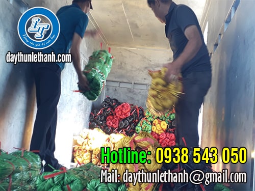 Giao hàng dây nilon kẽm cho khách Dây nilon kẽm nhiều màu