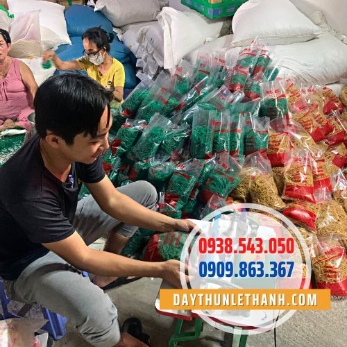 Dây thun màu xanh đóng bịch tại kho
