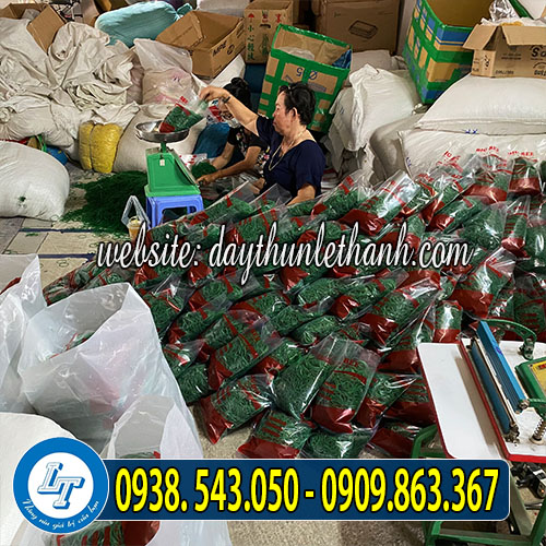 Đóng hàng dây thun Đóng hàng dây thun