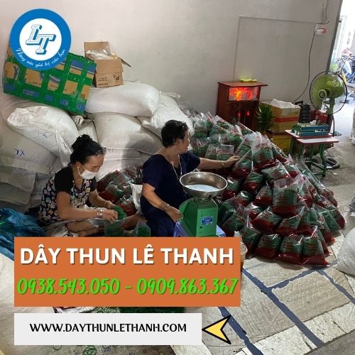 Đóng gói dây thun tại kho Lê Thanh Đóng gói dây thun tại kho Lê Thanh