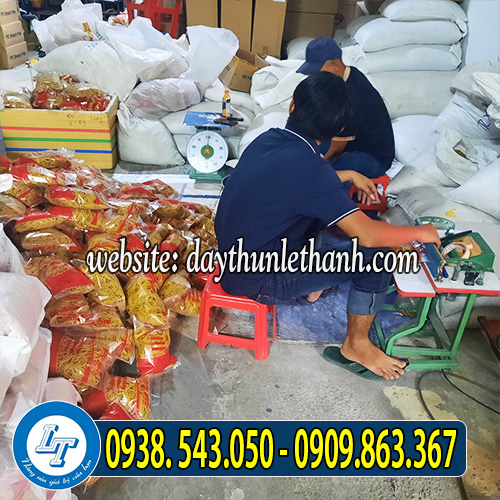 Dây thun màu vàng đóng bịch số lượng lớn tại kho Lê Thanh Dây thun màu vàng đóng bịch số lượng lớn tại kho Lê Thanh