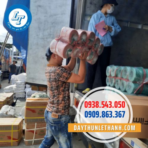 Dây nilon ống giao hàng