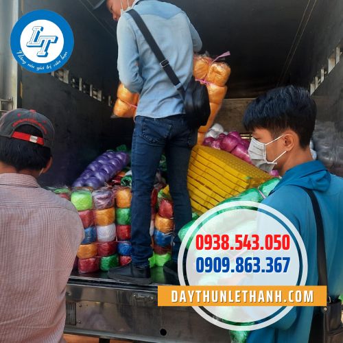 Giao dây nilon cho khách Giao dây nilon cho khách