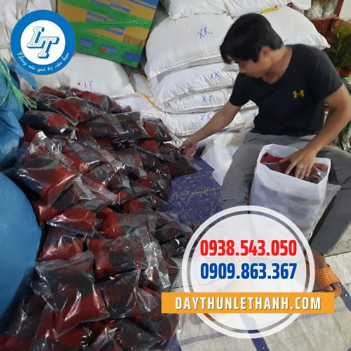 Đóng gói dây thun đen tại kho Lê Thanh Đóng gói dây thun đen tại kho Lê Thanh