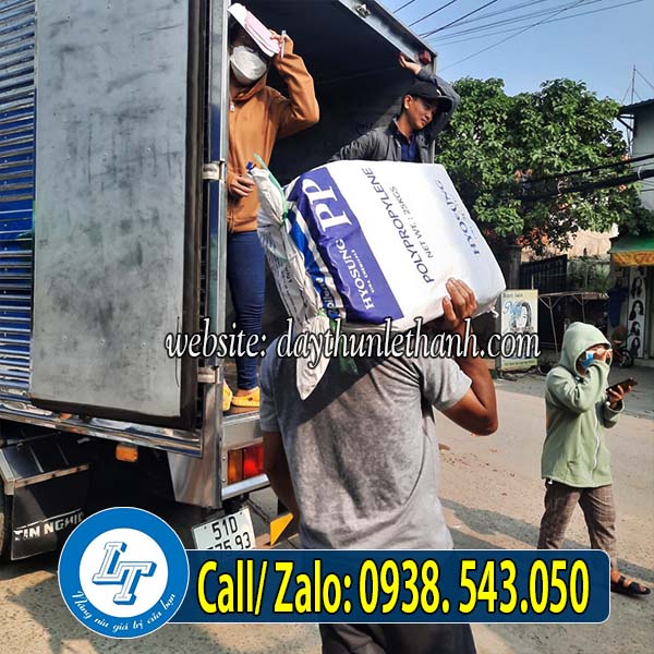 Lên hàng giao khách sỉ TPHCM Lên hàng giao khách sỉ TPHCM