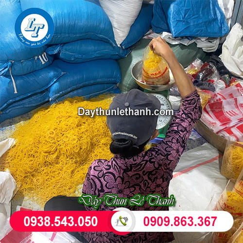 Thun vàng đóng bịch gọn gàng