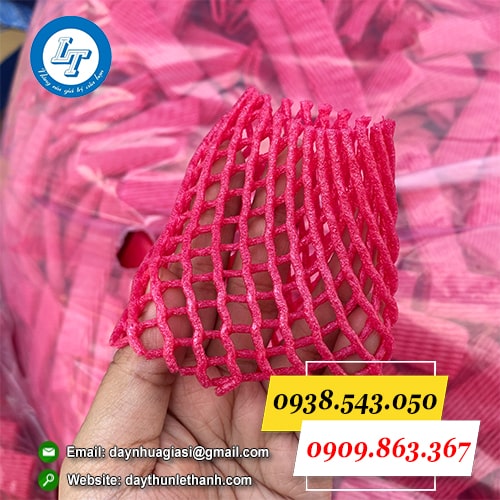 Xốp bọc trái cây màu đỏ đàn hồi Xốp bọc trái cây màu đỏ đàn hồi