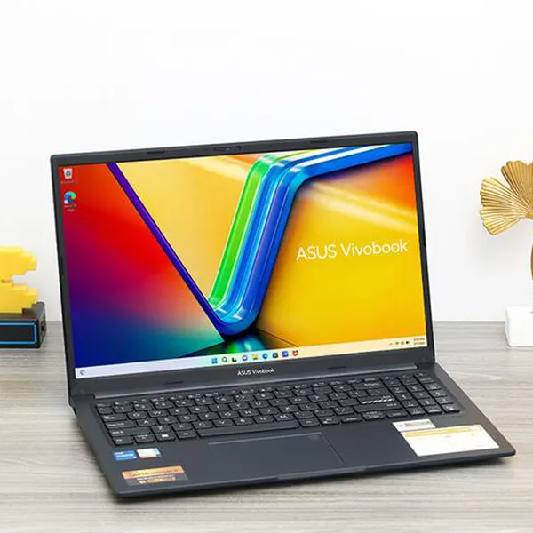 Asus X1504ZA i5 1235U | 16GB | 1TB | 15.6"F | Win11 | (NJ1528W) 