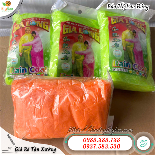 Áo mưa tiện lợi gọn nhẹ giá tốt cho cửa hàng tạp hóa. Áo mưa tiện lợi gọn nhẹ giá tốt cho cửa hàng tạp hóa.