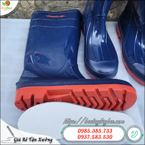 Ủng Bảo Hộ Mũi Thép Dày Dặn – Chống Va Đập, Chống Dầu Mỡ, Đủ Size. Ủng Bảo Hộ Mũi Thép Dày Dặn – Chống Va Đập, Chống Dầu Mỡ, Đủ Size.