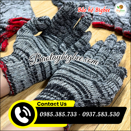 Bao tay bảo hộ lao động màu muối tiêu 40gram. Bao tay bảo hộ lao động màu muối tiêu 40gram.